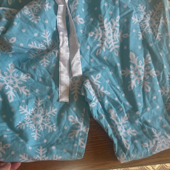Blue Snowflake Pajama Pants - Picture 7 of 7